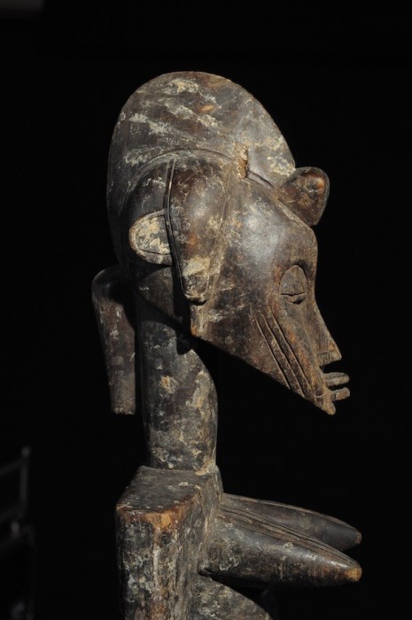 statue-pilon-deble-ou-debele-poro-kulubele-senoufo-cote-d-ivoire.jpg