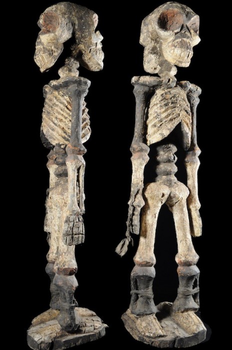 autel-avec-caryatide-squelette-tiv-nigeria.jpg