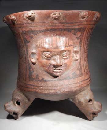 narino_tripod_urn.jpg