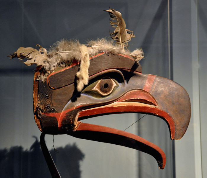 Eagle_mask_Museum_Rietb.jpg