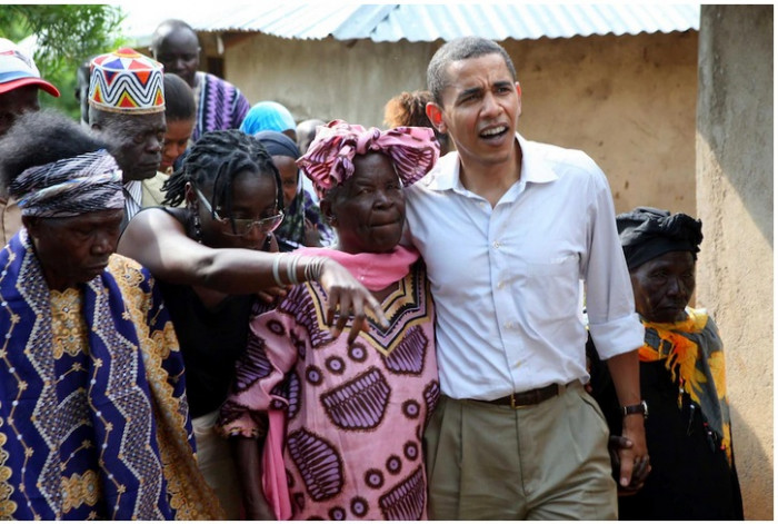 homme ogut et Barack Obama.jpg