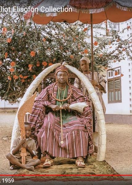 Oba. Owo, Nigéria, 1959. .jpg