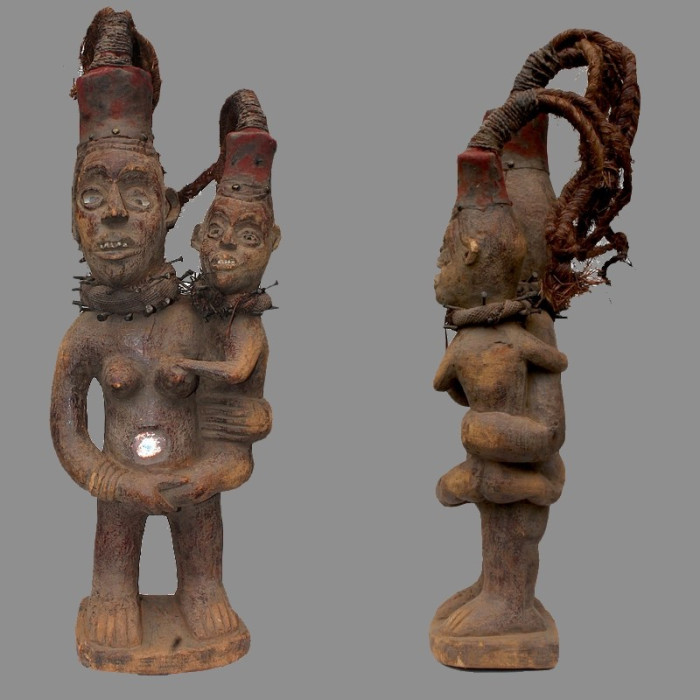 statuette-africaine-bakongo-nkisi-avec-son-enfant.jpg