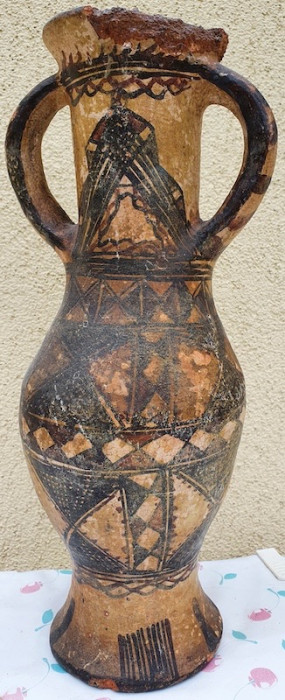 vase anses djurdjura grande Kabylie.jpeg