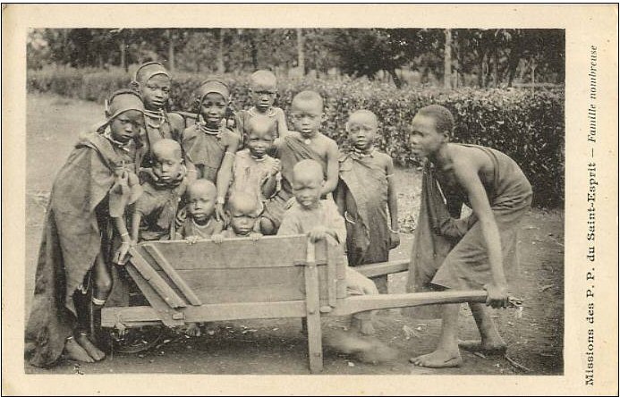 Congo - Famille nombreuse.jpg